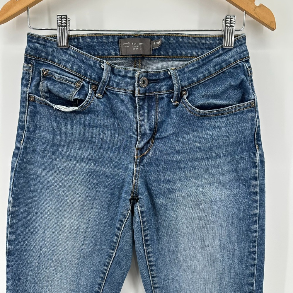 Levi's Demi Curve Classic Bootcut Jeans Womens 4/27 Blue Denim Whisker Stretch